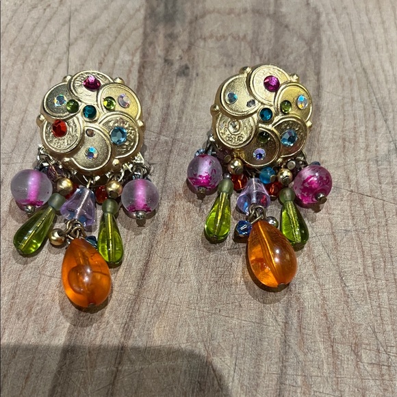 Vtg Modernist Style Clip Earrings 🥰 - Picture 1 of 2